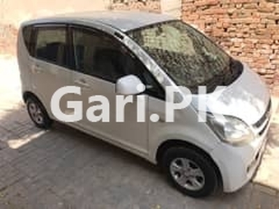 Daihatsu Move 2012 for Sale in no silly offers