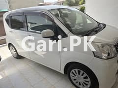 Daihatsu Move 2015 for Sale in DHA Phase 5