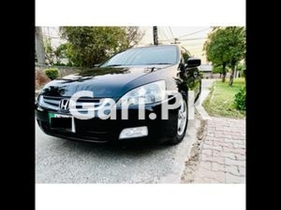 Honda Accord 2005 for Sale in Lahore