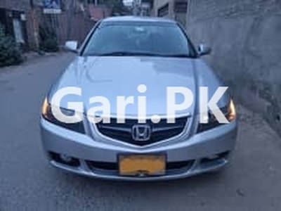 Honda Accord 2006 for Sale in Mall Road