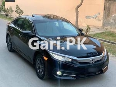 Honda Civic Oriel 1.8 I-VTEC CVT 2020 for Sale in Sialkot