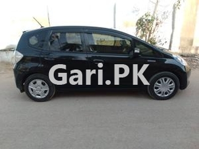Honda Fit She S 2013 for Sale in Karachi