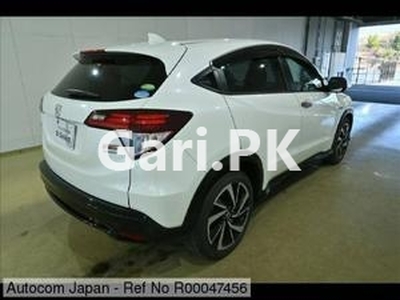 Honda Vezel Hybrid RS Sensing 2017 for Sale in Karachi