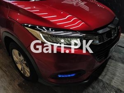 Honda Vezel Hybrid X 2018 for Sale in Islamabad