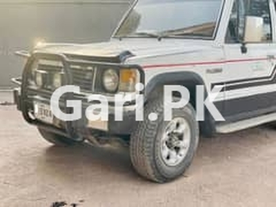 Mitsubishi Pajero 1985 for Sale in Bhara kahu
