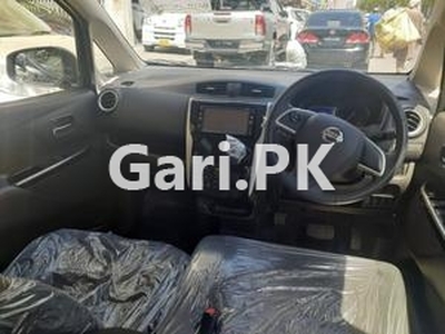Nissan Dayz Highway Star 2018 for Sale in Karachi
