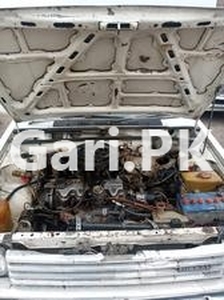 Nissan Sunny LX 1983 for Sale in Peshawar