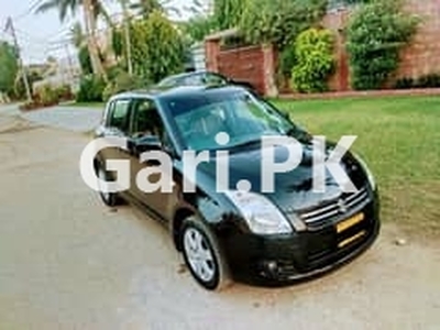 Suzuki Swift 2014 for Sale in Gulshan-E-Iqbal Block 8