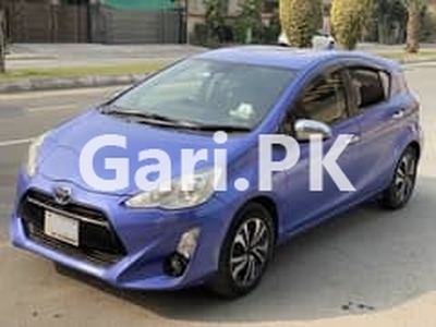 Toyota Aqua 2016 for Sale in Bahria Town
