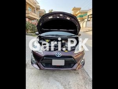 Toyota Aqua S 2015 for Sale in Islamabad