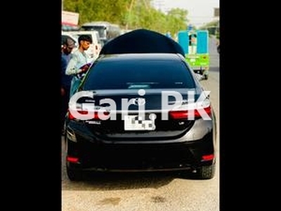 Toyota Corolla Altis Automatic 1.6 2017 for Sale in Faisalabad