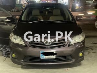 Toyota Corolla Altis SR Cruisetronic 1.6 2012 for Sale in Faisalabad