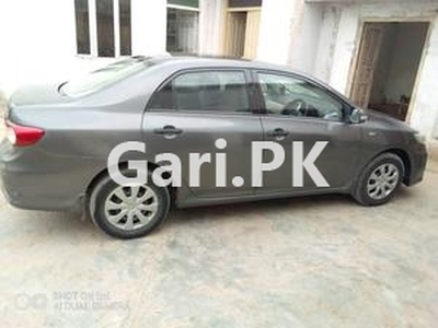 Toyota Corolla GLi 1.3 VVTi 2011 for Sale in Quaid Abad