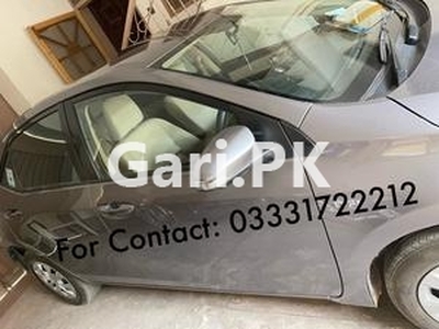 Toyota Corolla GLi Automatic 1.3 VVTi 2016 for Sale in Multan