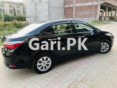 Toyota Corolla GLi Automatic 1.3 VVTi 2019 for Sale in Sialkot