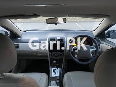 Toyota Corolla GLi Automatic Limited Edition 1.6 VVTi 2014 for Sale in Islamabad