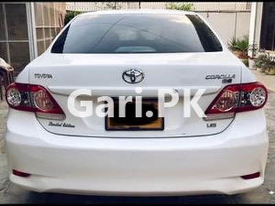 Toyota Corolla GLi Automatic Limited Edition 1.6 VVTi 2014 for Sale in Karachi