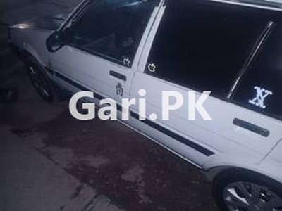 Toyota Corolla SE Saloon 1984 for Sale in Peshawar
