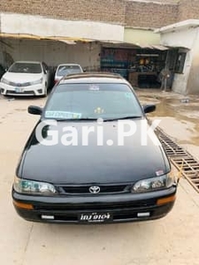Toyota Corolla XE 1999 for Sale in Lalarukh Colony