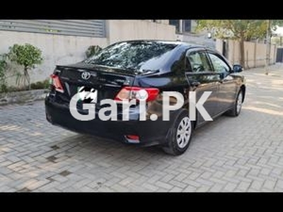 Toyota Corolla XLi VVTi 2013 for Sale in Lahore