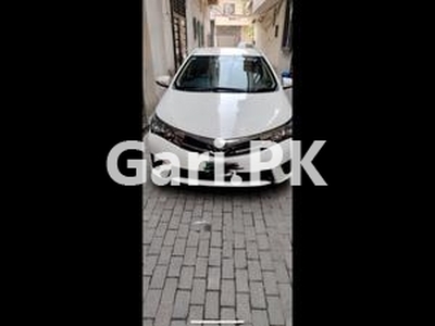 Toyota Corolla XLi VVTi 2016 for Sale in Lahore