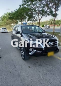 Toyota Fortuner 2018 for Sale in Bahria Town Karachi