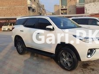 Toyota Fortuner 2.7 G 2021 for Sale in Lahore