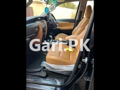 Toyota Fortuner 2.7 VVTi 2018 for Sale in Lahore