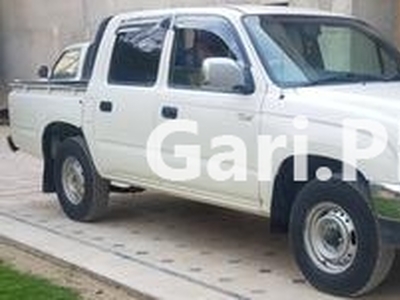 Toyota Hilux Double Cab 1998 for Sale in Quetta