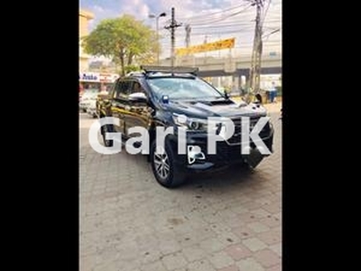 Toyota Hilux Revo V Automatic 3.0 2017 for Sale in Rawalpindi