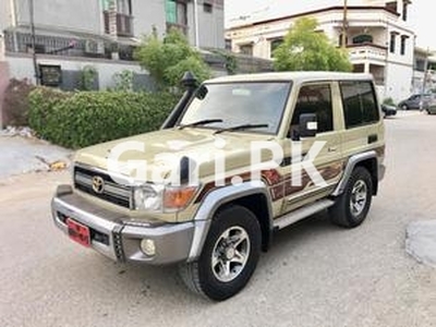 Toyota Land Cruiser 1996 for Sale in Karachi