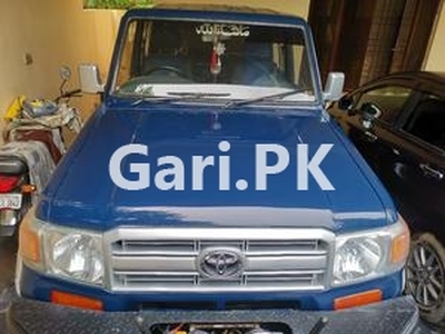 Toyota Land Cruiser 70 Series 30th Anniversary Edition (facelift) 1991 for Sale in Lahore