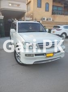 Toyota Land Cruiser VX Limited 4.2D 2002 for Sale in Karachi