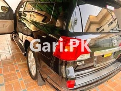 Toyota Land Cruiser ZX 2014 for Sale in Karachi