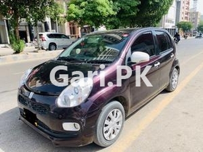 Toyota Passo + Hana 1.0 2015 for Sale in Karachi