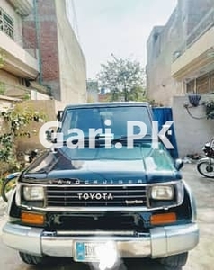 Toyota Prado 1991 for Sale in Nishat Colony