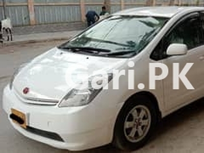 Toyota Prius 2010 for Sale in PECHS