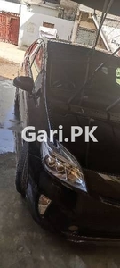 Toyota Prius 2015 for Sale in Korangi