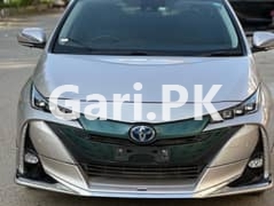 Toyota Prius 2018 for Sale in Shahra-e-Qaideen