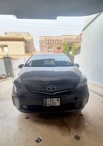 Toyota Prius Alpha 2012 for Sale in PIA Housing Scheme