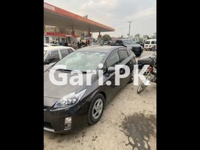 Toyota Prius G LED Edition 1.8 2011 for Sale in Islamabad