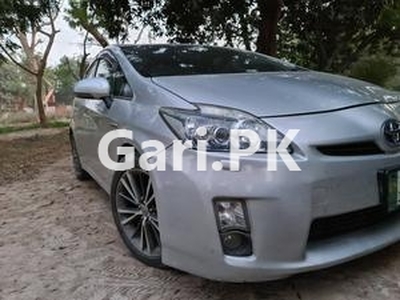 Toyota Prius G LED Edition 1.8 2012 for Sale in Lahore
