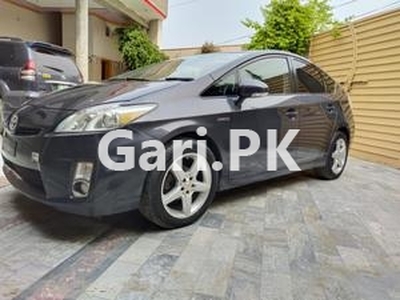 Toyota Prius G Touring Selection Leather Package 1.8 2010 for Sale in Mardan
