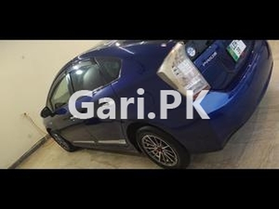 Toyota Prius S 1.8 2010 for Sale in Lahore