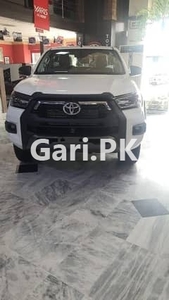 Toyota Rav4 XLI 2022 for Sale in Scheme 33