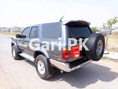 Toyota Surf 1993 for Sale in Islamabad