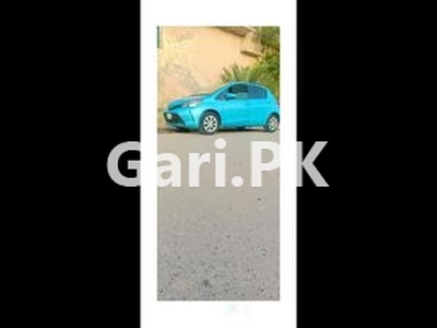 Toyota Vitz 2014 for Sale in Peshawar