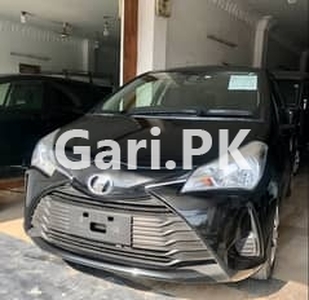 Toyota Vitz 2018 for Sale in Gulberg 1