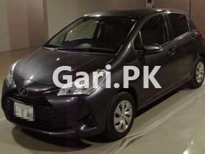 Toyota Vitz Hybrid F 1.5 2018 for Sale in Islamabad