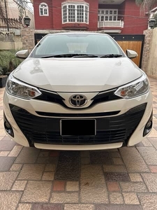 Toyota Yaris Ativ X 1.5